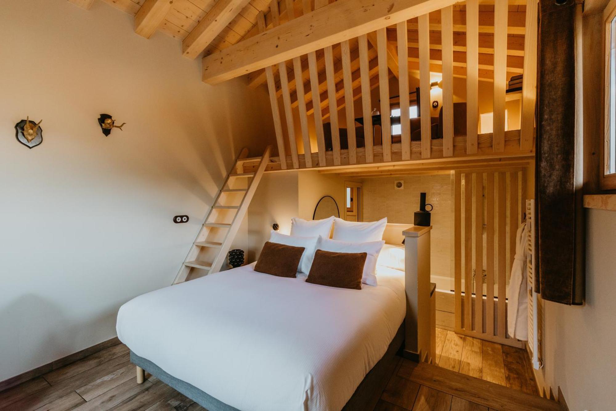Hotel Restaurant La Ferme De Cupelin Saint-Gervais-les-Bains Exteriör bild